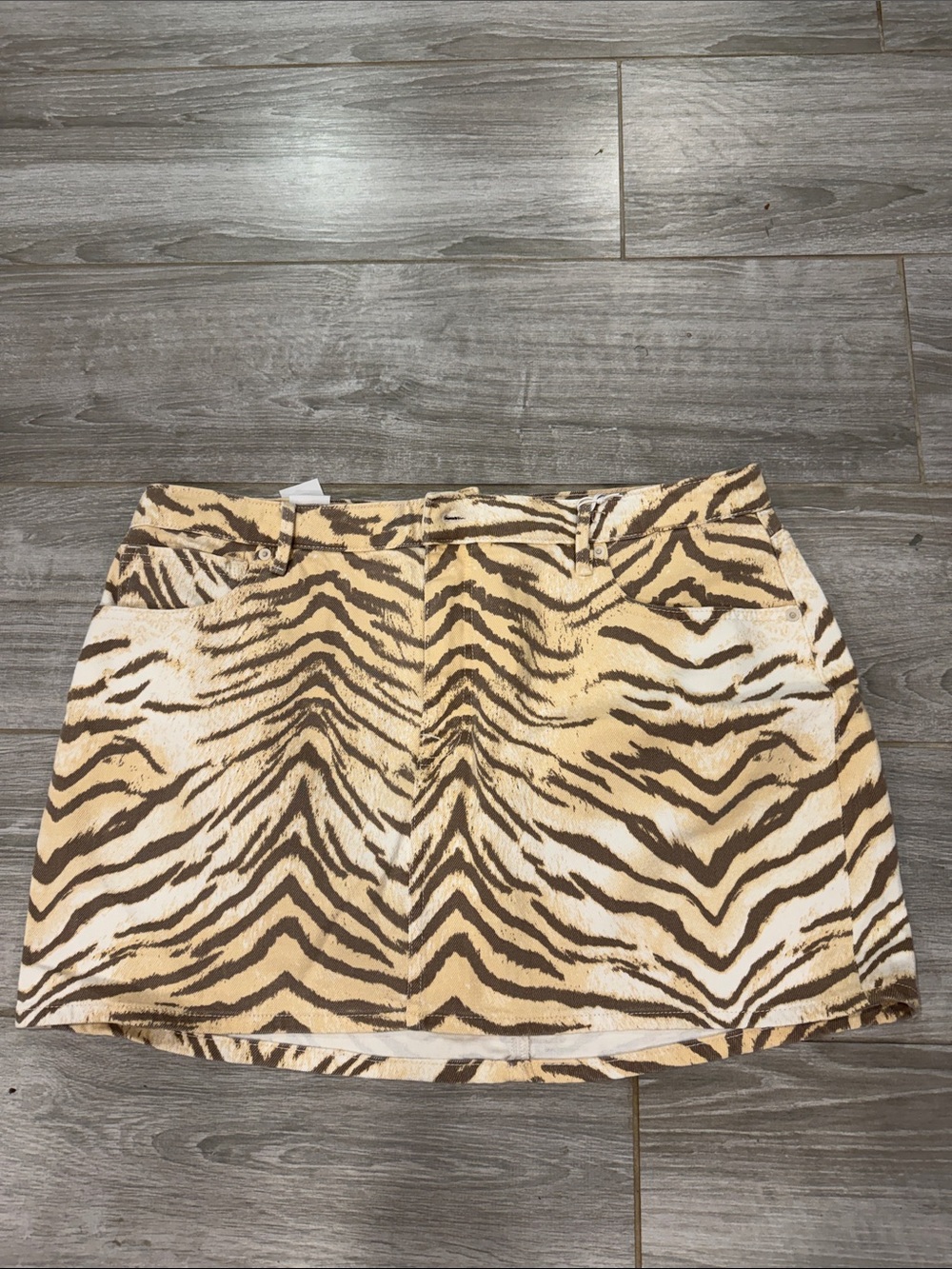 New Good American Women’s Animal Print Mini Skirt - Tan White Brown 15